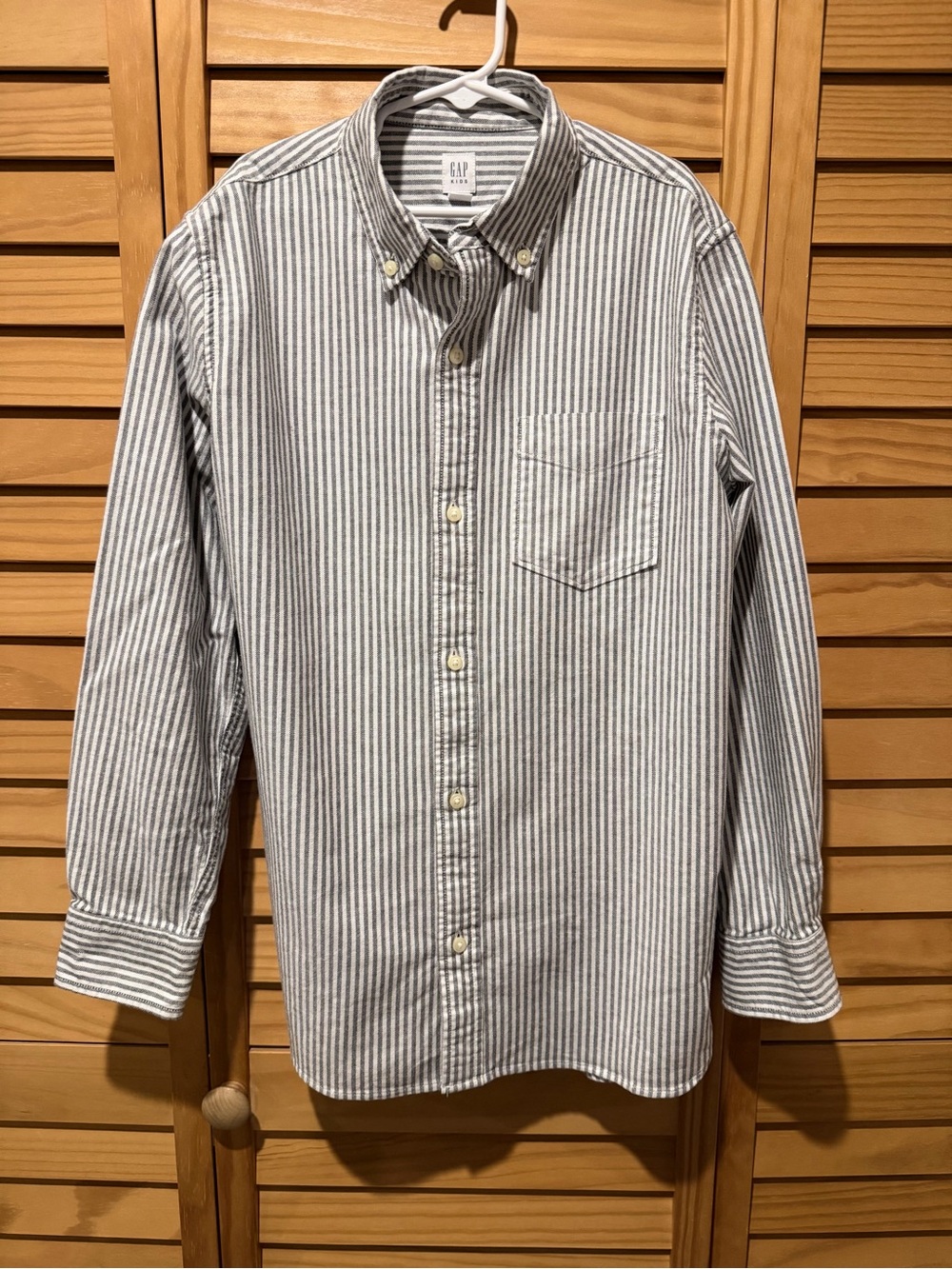 GAP Kids Boys Gray Striped Oxford Cloth Button Down Shirt